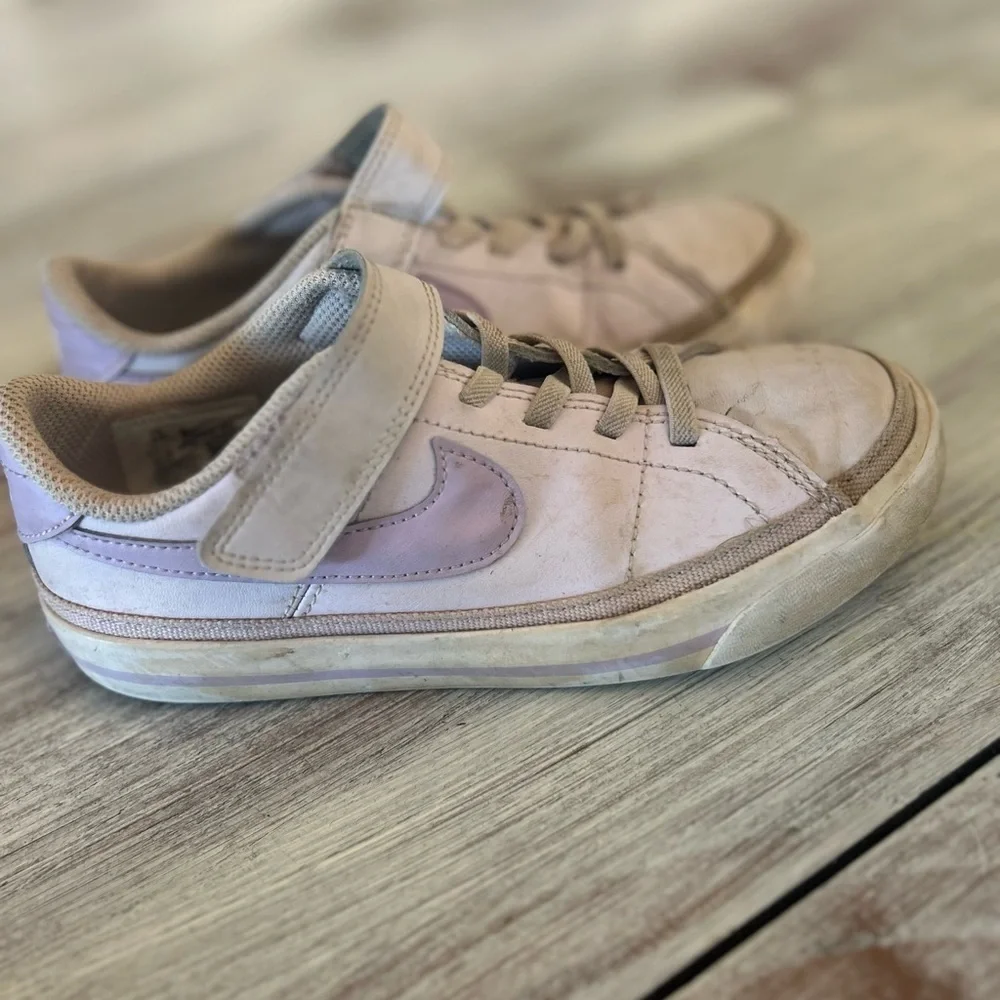 Girls Nike Pink and Lilac Sneakers with Velcro